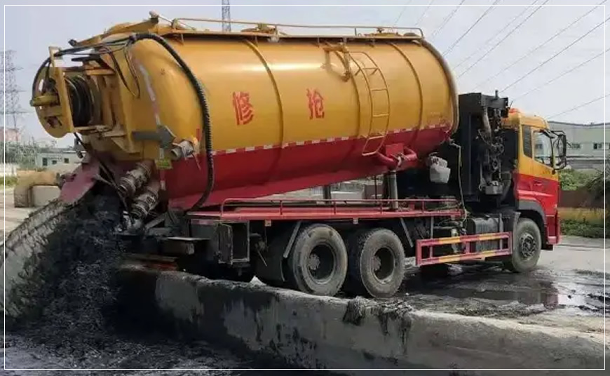 于洪沉淀池清理案例